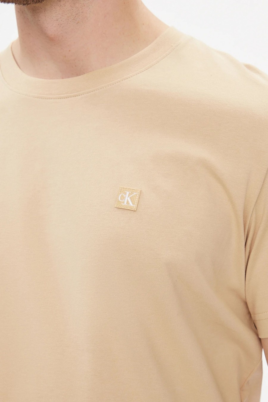 Uomo Calvin Klein | T-Shirt Calvin Klein Embro Badge Beige