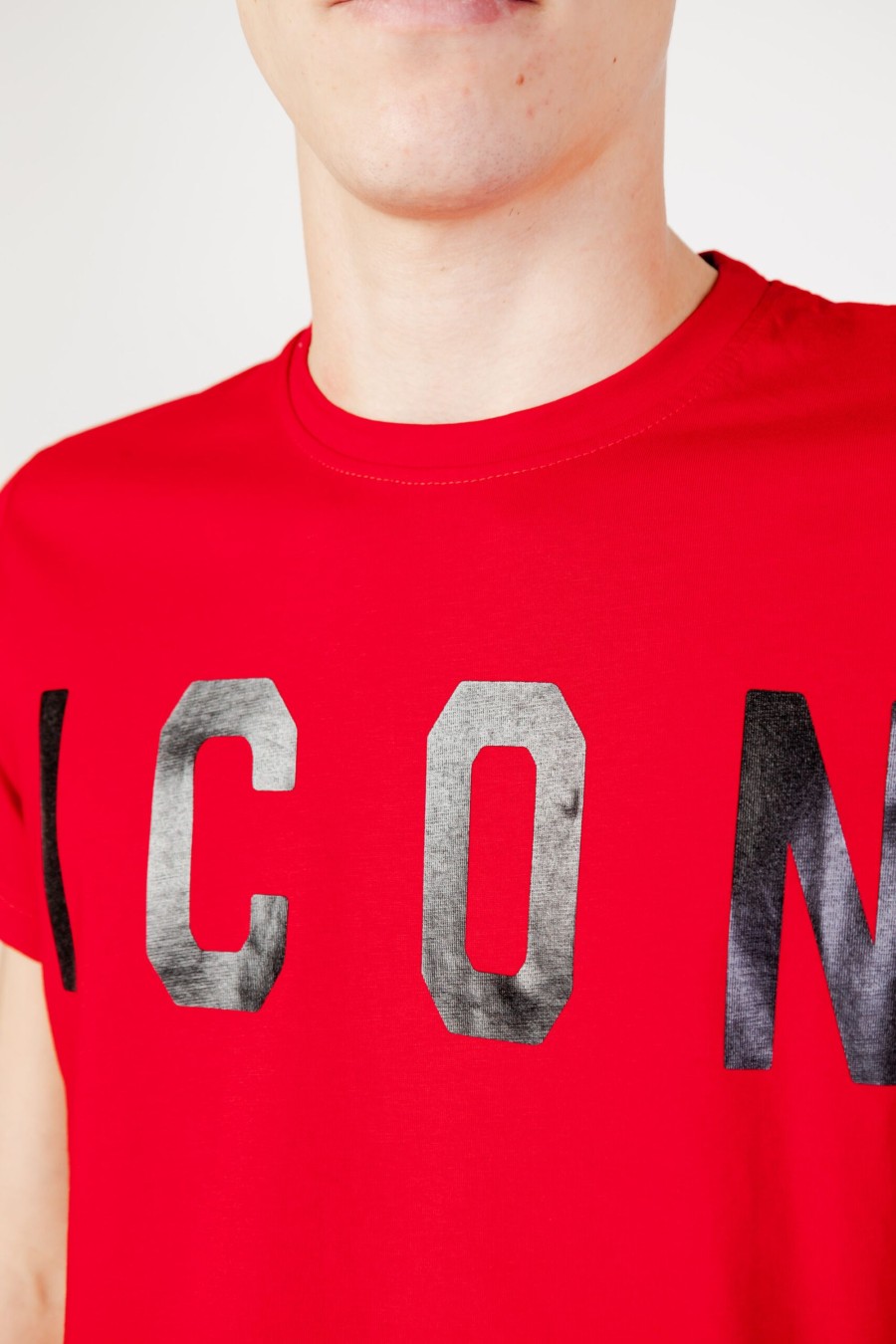 Uomo Icon | T-Shirt Icon Logo Rosso