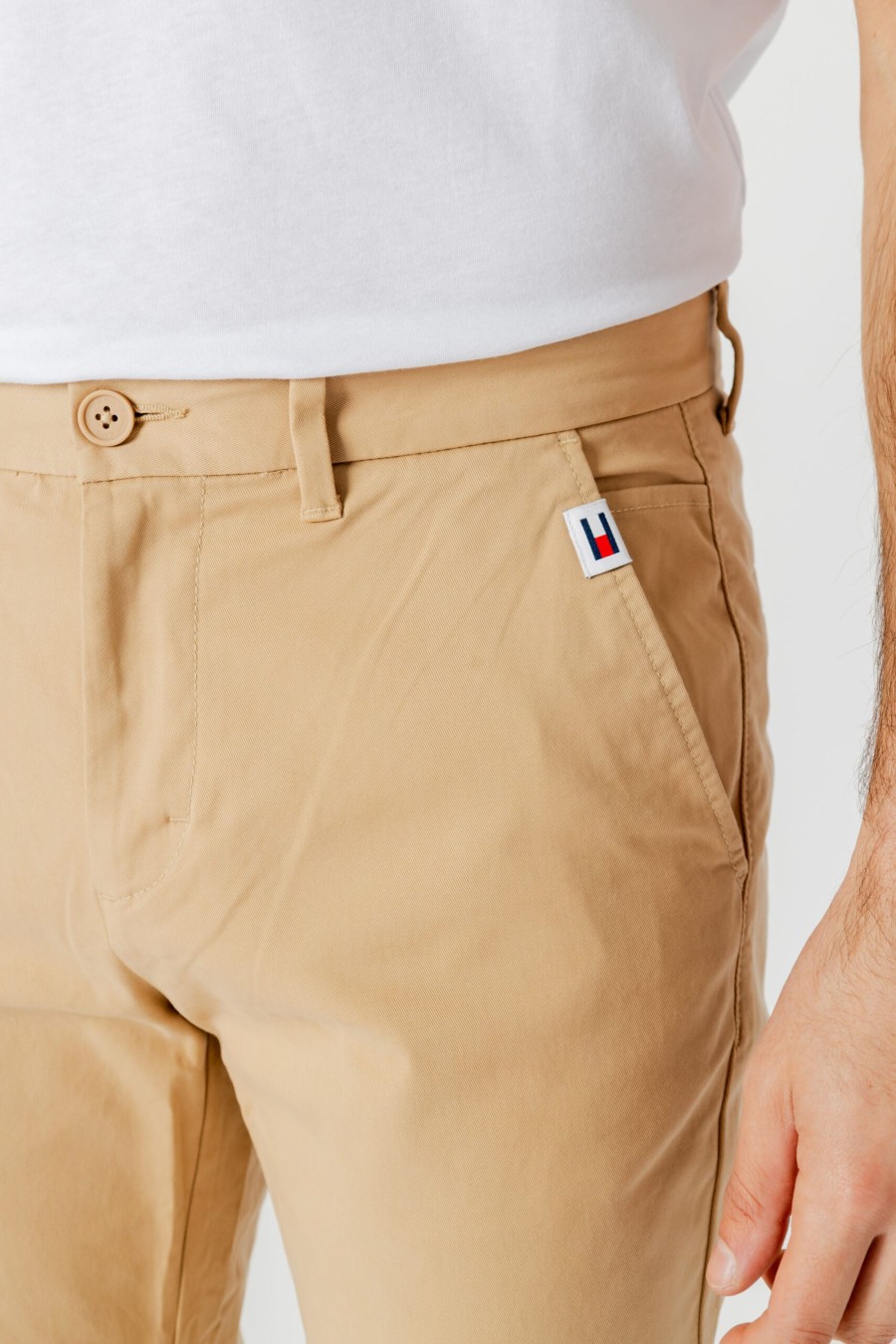 Uomo Tommy Hilfiger | Pantaloni Tapered Tommy Hilfiger Austin Chino Beige