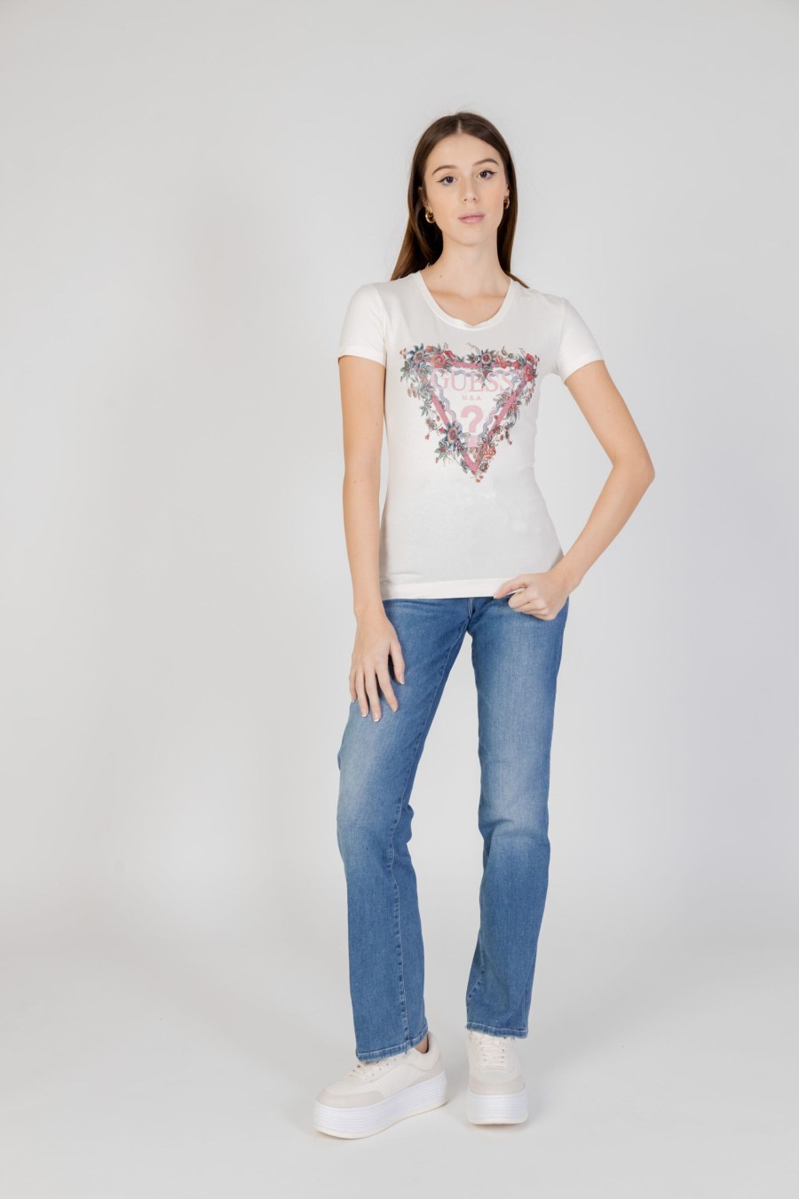 Donna Guess | T-Shirt Guess Ss Cn Triangle Flowers Tee Panna