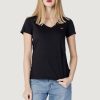 Donna Levi's® | T-Shirt Levi'S® Perfect Vneck Nero