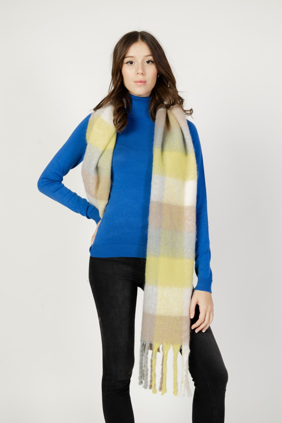 Donna Vero Moda | Sciarpa Vero Moda Vmivy League Scarf Ga Noos Grigio