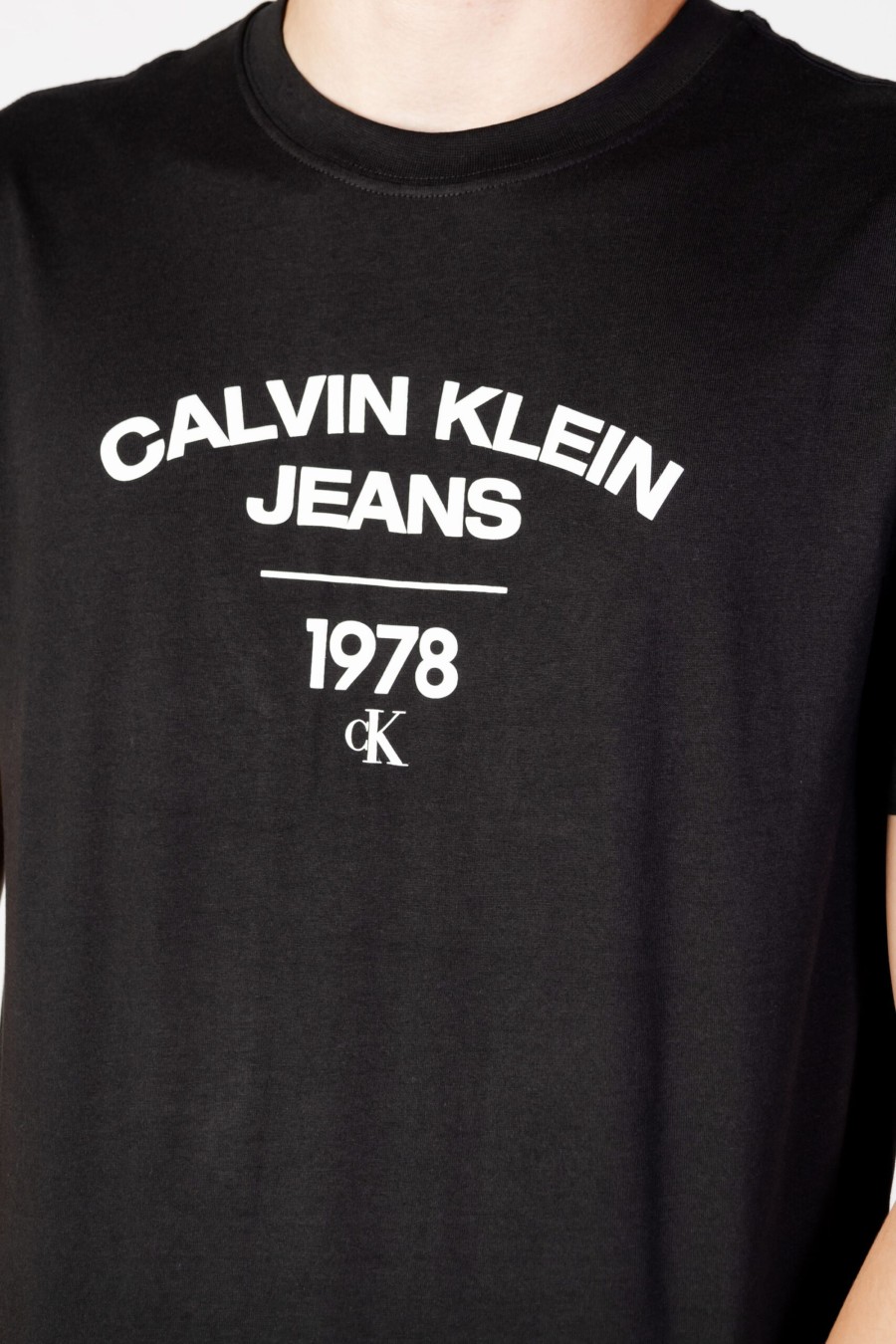 Uomo Calvin Klein | T-Shirt Calvin Klein Varsity Curve Logo T Nero