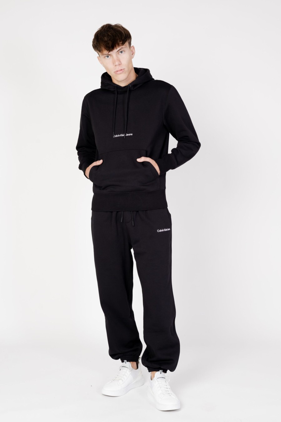 Uomo Calvin Klein | Felpa Con Cappuccio Calvin Klein Institutional Hoodie Nero