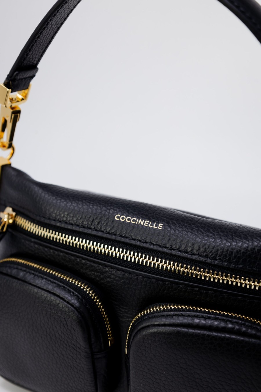 Donna Coccinelle | Borsa Coccinelle Grained Leather Nero