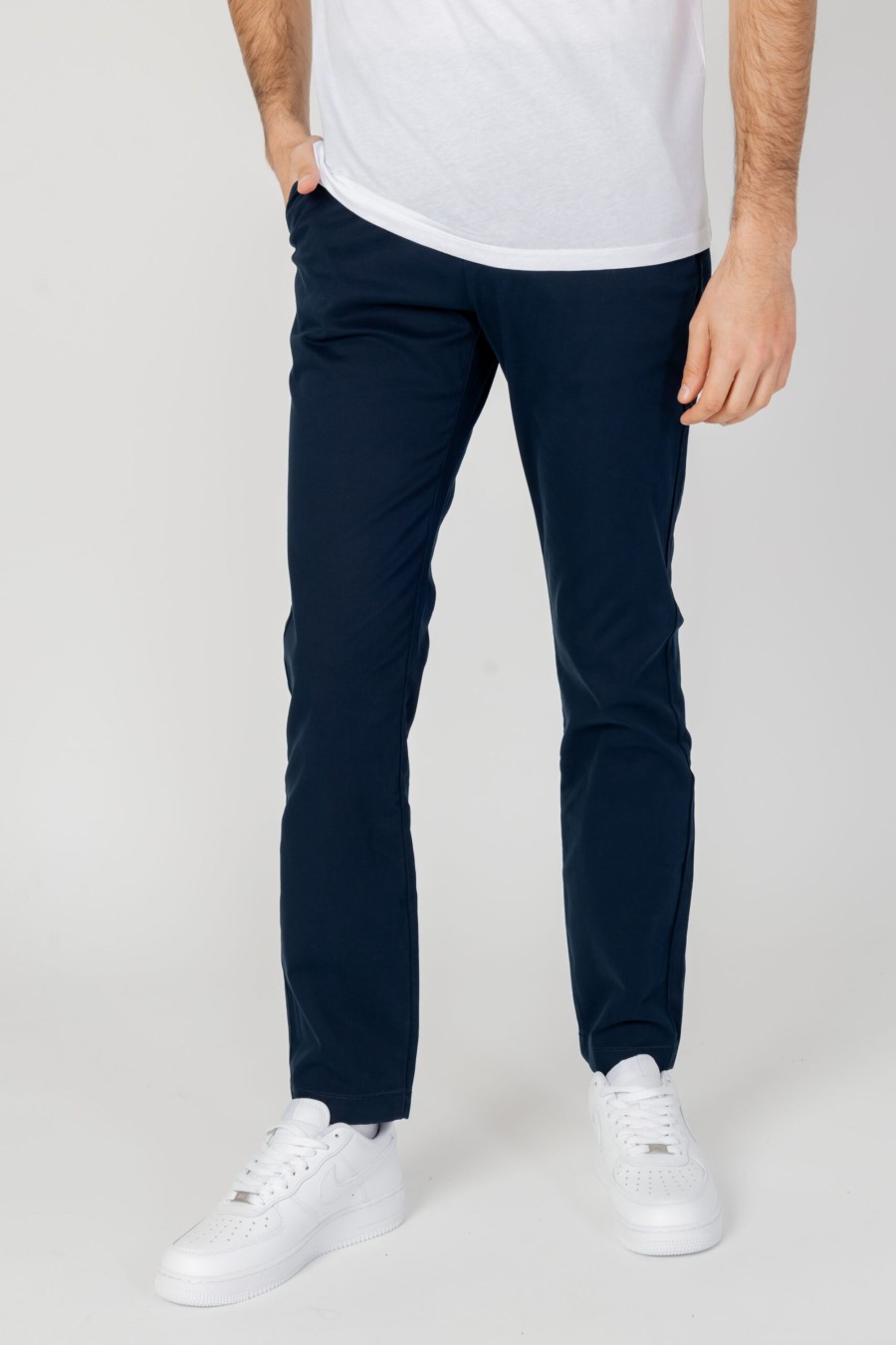 Uomo Tommy Hilfiger | Pantaloni Tapered Tommy Hilfiger Austin Chino Blu