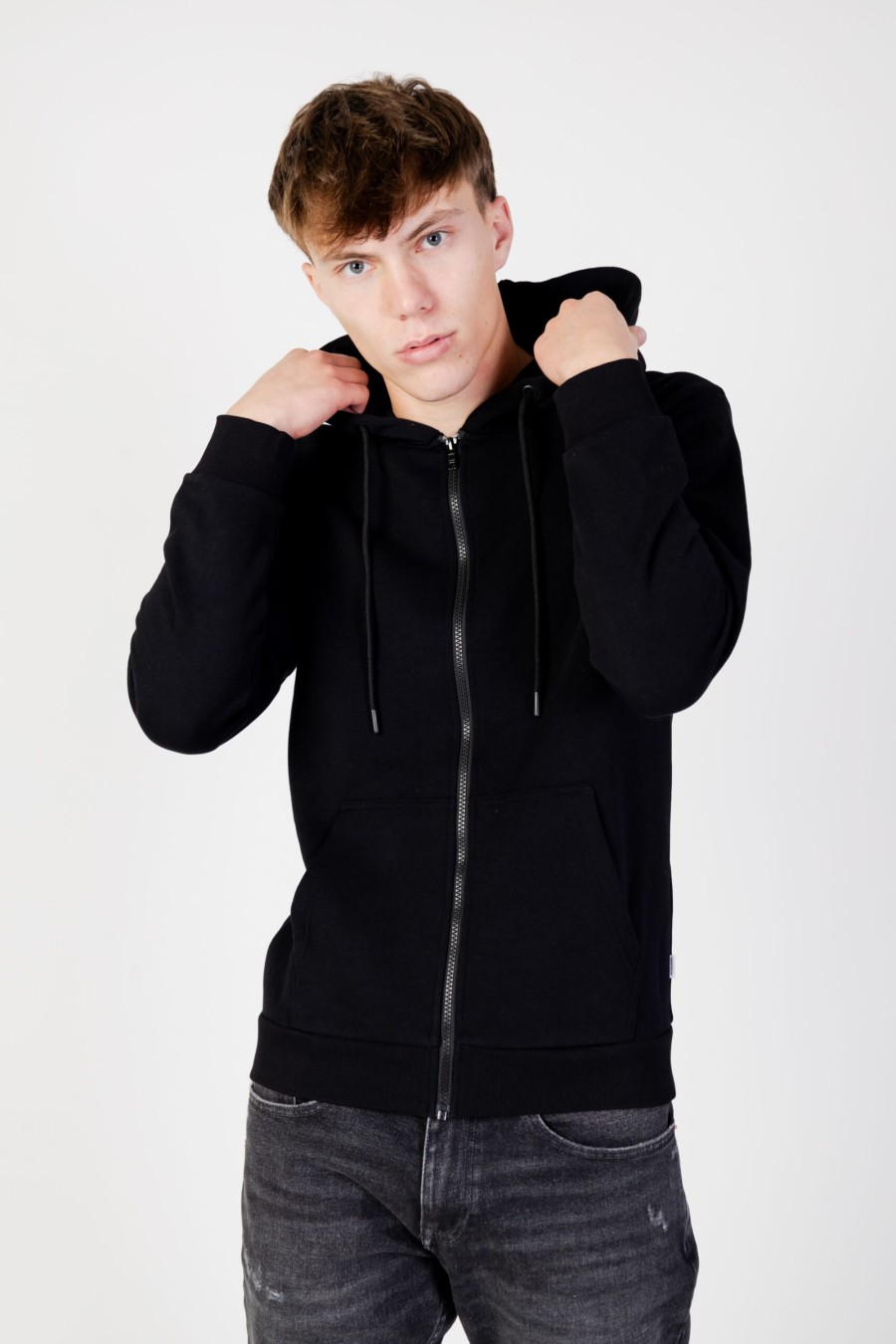 Uomo Jack Jones | Felpa Con Cappuccio Jack Jones Jjebradley Sweat Zip Hood Noos Nero