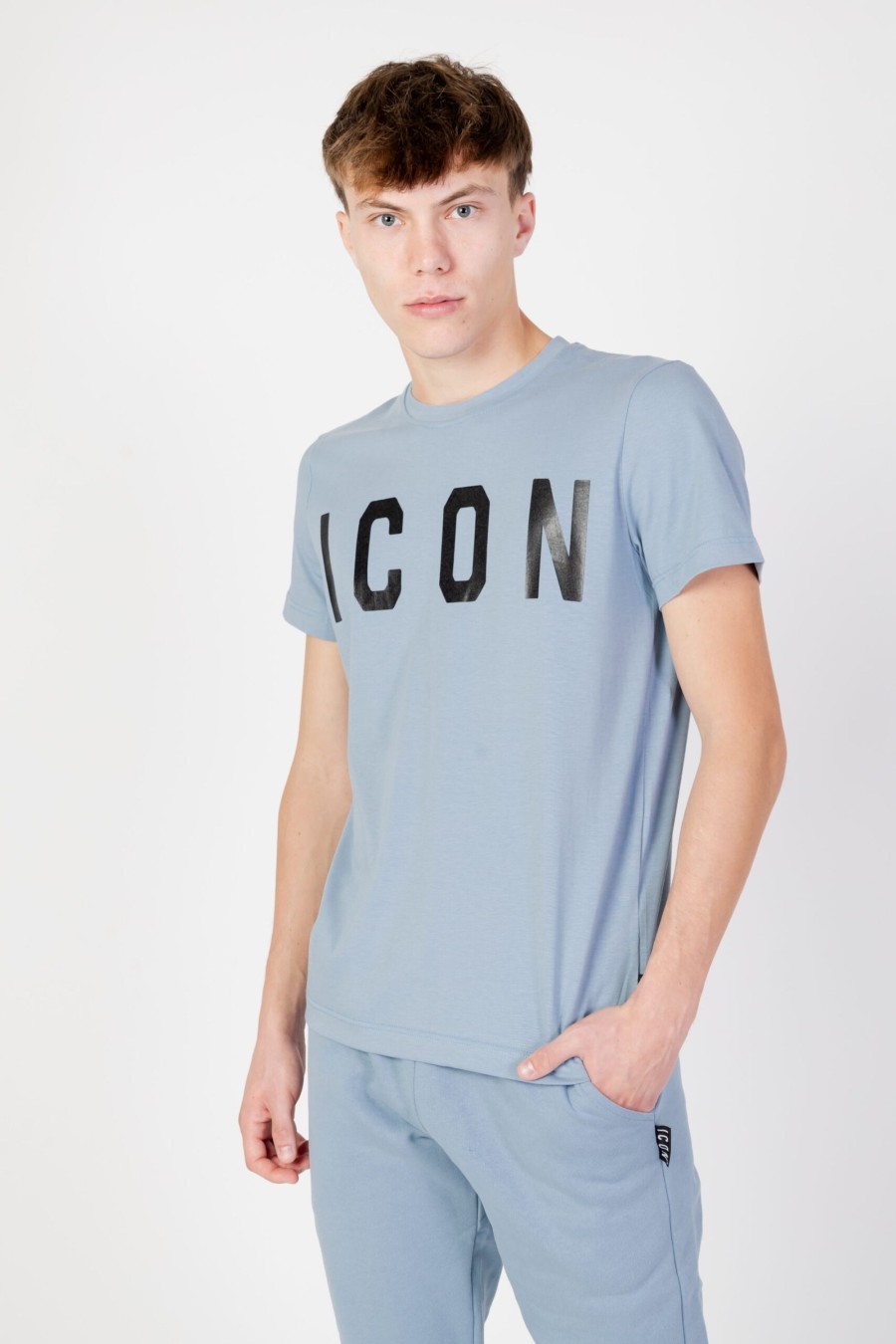 Uomo Icon | T-Shirt Icon Logo Celeste