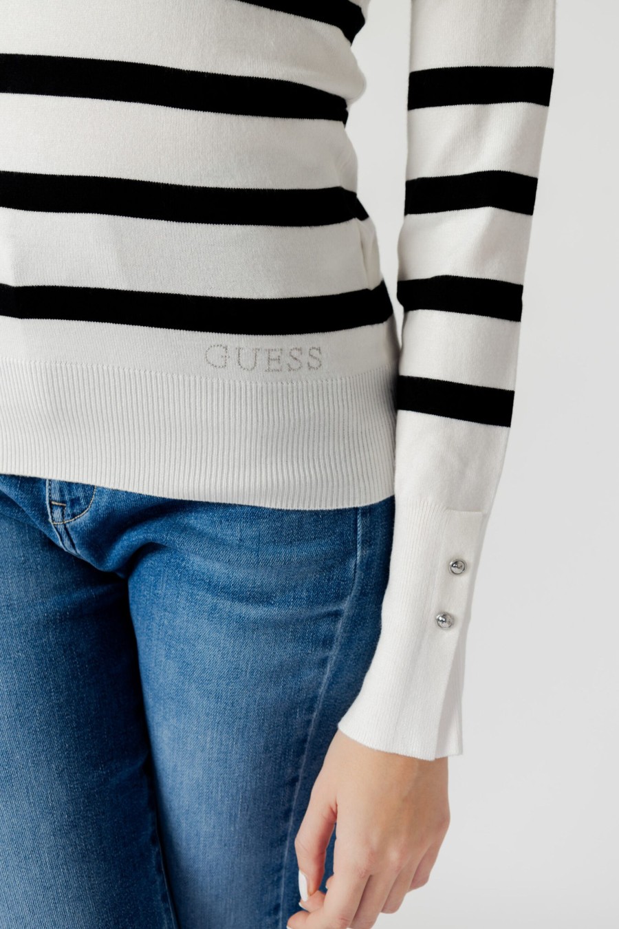 Donna Guess | Maglia Guess Gena Vn Ls Panna