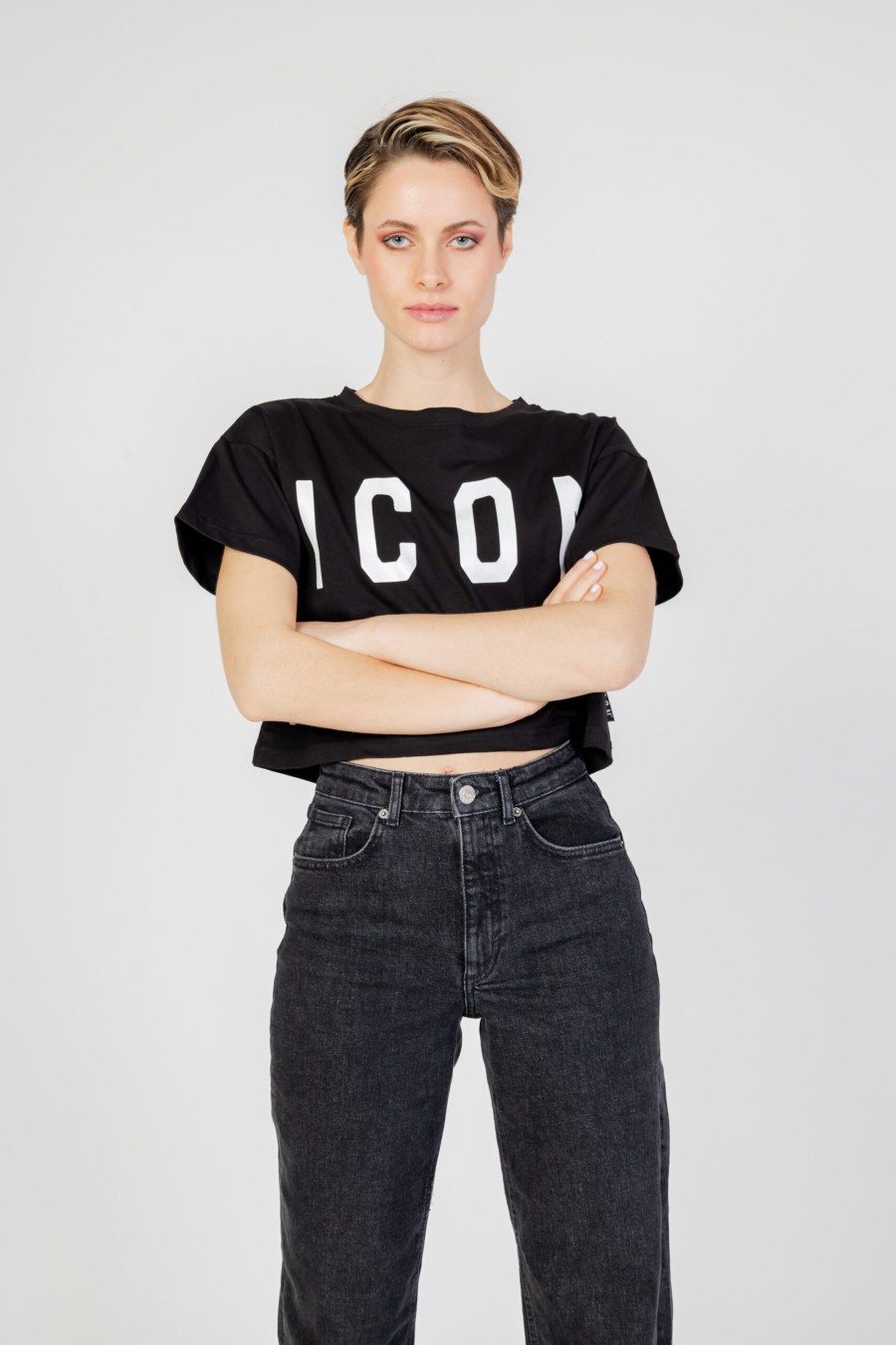 Donna Icon | T-Shirt Icon Nero